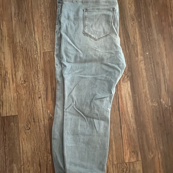 Old Navy Pull On Jeggings - wide band, adjustable waist, multiple sizes - Picture 4 of 5